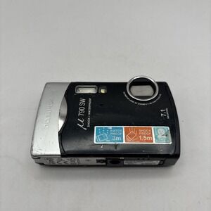Olympus Stylus 790 SW Black Waterproof 7.1MP Digital Camera with 3x Optical Zoom